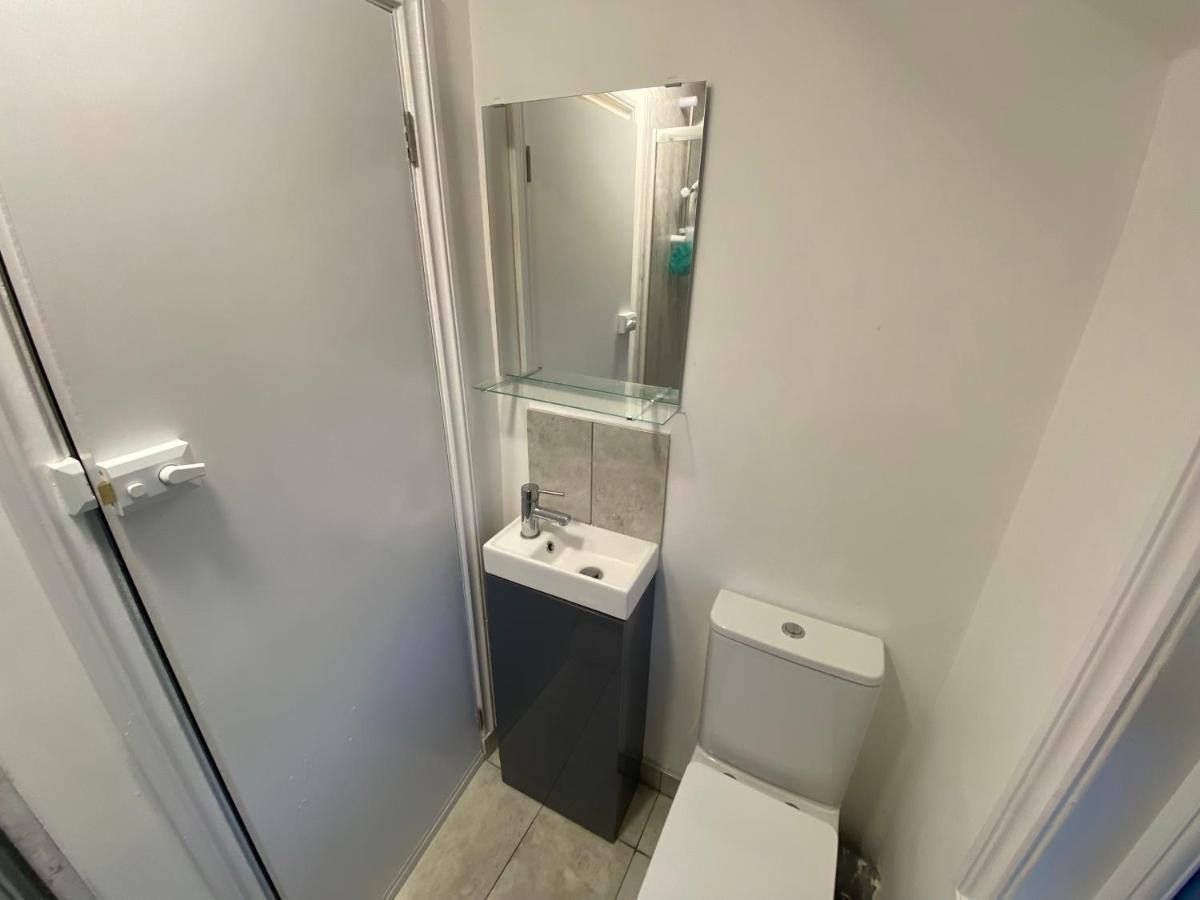 Small Single Room Walking Distance To Hove Station Exterior foto